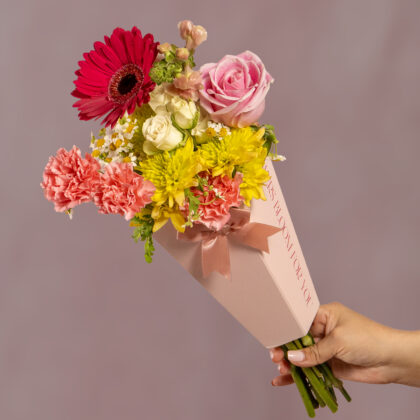 Mixed floral little bouquet